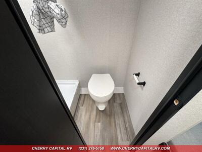 2026 Highland Ridge RV Open Range 17BH - Photo 16 - Grawn, MI 49637