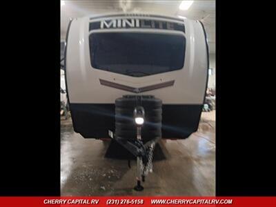 2024 ROCKWOOD MINI LITE 2109S   - Photo 15 - Grawn, MI 49637