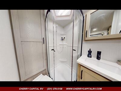 2026 ROCKWOOD MINI LITE 2205S - Photo 10 - Grawn, MI 49637