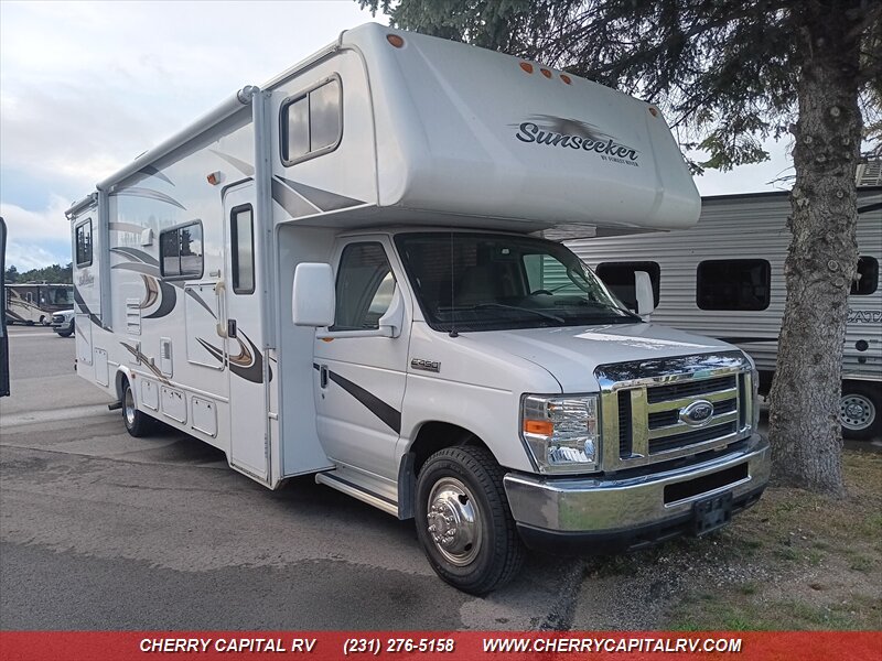 2013 Forest River Sunseeker M-3010DS  