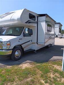 2025 Coachmen Freelander 26DSF   - Photo 3 - Grawn, MI 49637