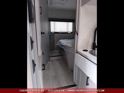 2025 Coachmen Freelander 26DSF   - Photo 23 - Grawn, MI 49637