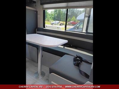 2025 Coachmen Freelander 26DSF   - Photo 8 - Grawn, MI 49637