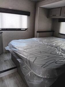 2025 Coachmen Freelander 26DSF   - Photo 12 - Grawn, MI 49637