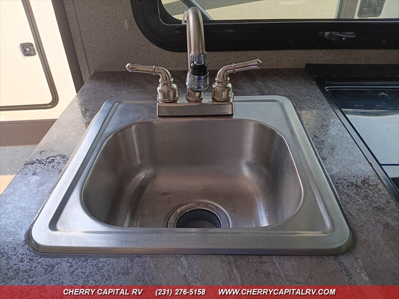 2019 Flagstaff E-Pro 19BHG - Photo 22 - Grawn, MI 49637