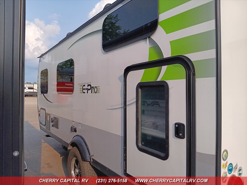 2019 Flagstaff E-Pro 19BHG - Photo 31 - Grawn, MI 49637
