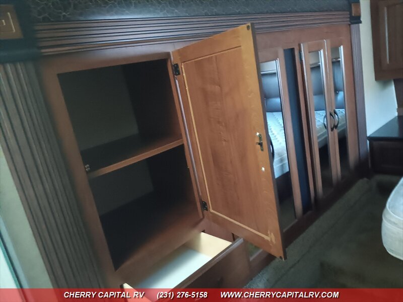 2015 JAYCO EAGLE HT 28.5 RSTS - Photo 22 - Grawn, MI 49637