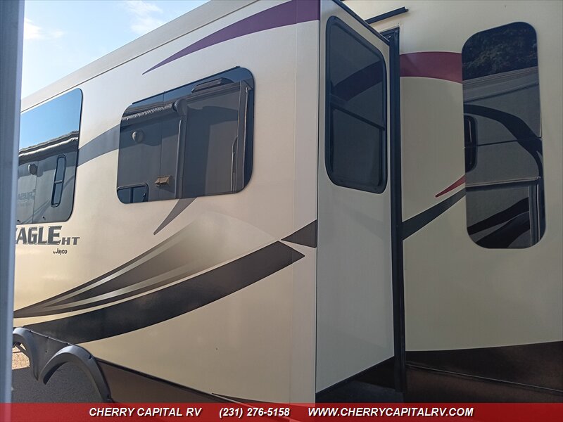 2015 JAYCO EAGLE HT 28.5 RSTS - Photo 4 - Grawn, MI 49637