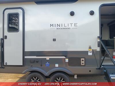 2026 FOREST RIVER ROCKWOOD MINI LITE 2506FK   - Photo 14 - Grawn, MI 49637