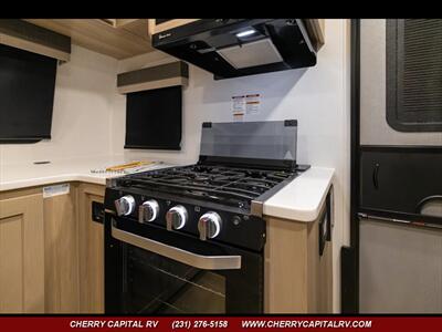 2026 FOREST RIVER ROCKWOOD MINI LITE 2506FK   - Photo 19 - Grawn, MI 49637