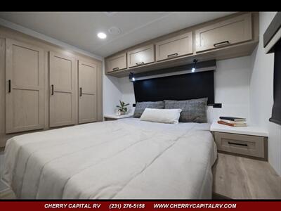 2026 Forest River Rockwood Mini Lite 2513S - Photo 7 - Grawn, MI 49637