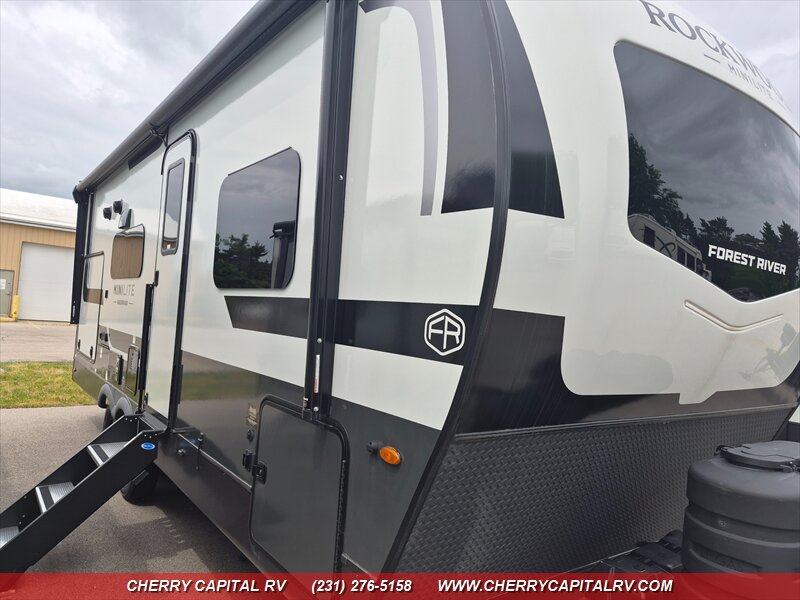 2026 Rockwood Mini Lite 2513S   - Photo 1 - Grawn, MI 49637