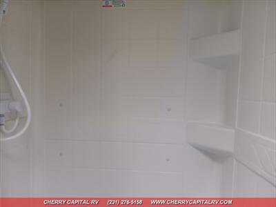 2023 KZ SPORTSMEN SE 251RSSE   - Photo 17 - Grawn, MI 49637