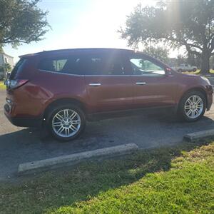 2015 Chevrolet Traverse LT - Photo 4 - Lake Charles, LA 70601