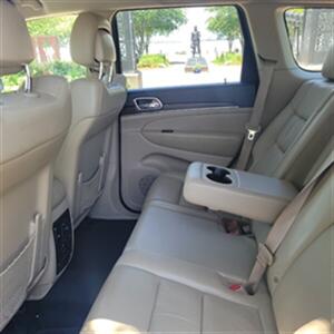 2014 Jeep Grand Cherokee Limited   - Photo 5 - Lake Charles, LA 70601
