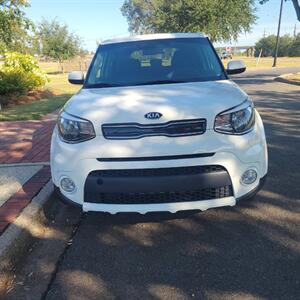 2019 Kia Soul +   - Photo 2 - Lake Charles, LA 70601