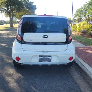 2019 Kia Soul +   - Photo 3 - Lake Charles, LA 70601