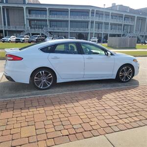 2019 Ford Fusion Titanium   - Photo 4 - Lake Charles, LA 70601
