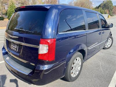 2013 Chrysler Town & Country Touring   - Photo 2 - Snellville, GA 30039