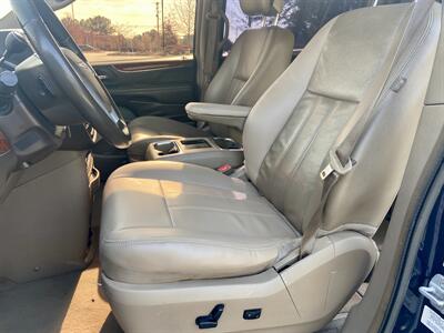 2013 Chrysler Town & Country Touring   - Photo 23 - Snellville, GA 30039