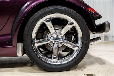 1999 Plymouth Prowler - Photo 10 - Sylvania, OH 43560