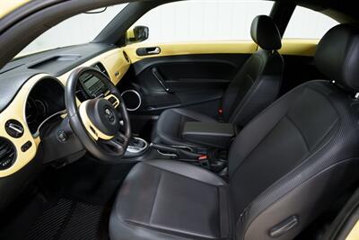 2015 Volkswagen Beetle-Classic 1.8T PZEV - Photo 9 - Sylvania, OH 43560