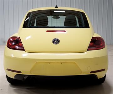 2015 Volkswagen Beetle-Classic 1.8T PZEV - Photo 6 - Sylvania, OH 43560