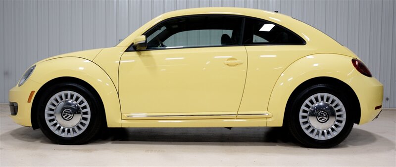 2015 Volkswagen Beetle-Classic 1.8T PZEV  