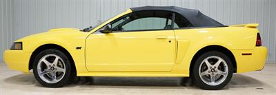 2002 Ford Mustang GT Premium - Photo 2 - Sylvania, OH 43560