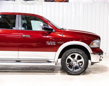 2015 RAM 1500 Laramie   - Photo 9 - Sylvania, OH 43560