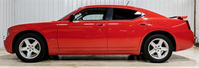 2008 Dodge Charger SE   - Photo 2 - Sylvania, OH 43560