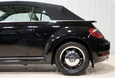 2013 Volkswagen Beetle Convertible 2.5L PZEV  50's Edition - Photo 4 - Sylvania, OH 43560