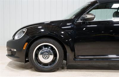 2013 Volkswagen Beetle Convertible 2.5L PZEV  50's Edition - Photo 3 - Sylvania, OH 43560