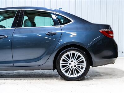 2013 Buick Verano   - Photo 3 - Sylvania, OH 43560