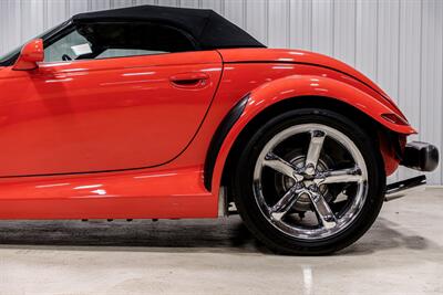 1999 Plymouth Prowler   - Photo 4 - Sylvania, OH 43560