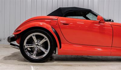 1999 Plymouth Prowler   - Photo 27 - Sylvania, OH 43560