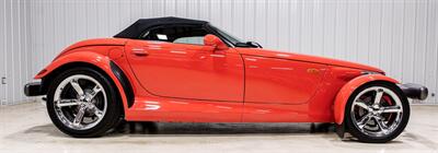 1999 Plymouth Prowler   - Photo 26 - Sylvania, OH 43560
