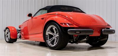 1999 Plymouth Prowler   - Photo 5 - Sylvania, OH 43560