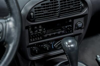 1999 Plymouth Prowler   - Photo 19 - Sylvania, OH 43560