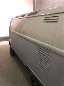 1973 Volkswagen Type 2 T1 Panel Van   - Photo 59 - Sylvania, OH 43560