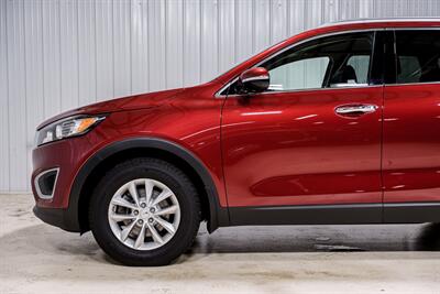 2018 Kia Sorento L - Photo 3 - Sylvania, OH 43560