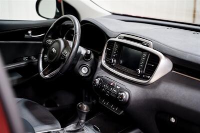 2018 Kia Sorento L - Photo 22 - Sylvania, OH 43560