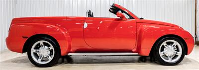 2004 Chevrolet SSR LS   - Photo 14 - Sylvania, OH 43560