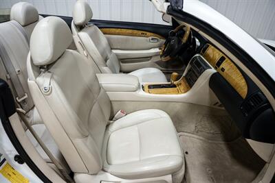 2005 Lexus SC 430   - Photo 19 - Sylvania, OH 43560