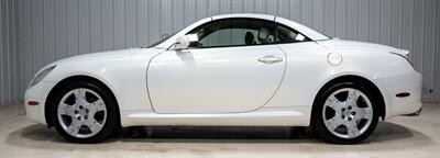 2005 Lexus SC 430   - Photo 2 - Sylvania, OH 43560