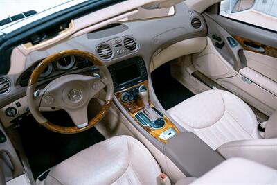 2009 Mercedes-Benz SL 550   - Photo 32 - Sylvania, OH 43560