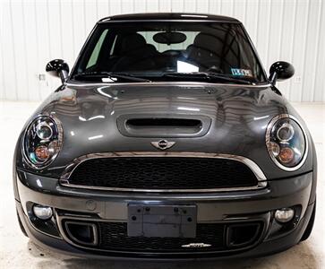 2012 MINI Cooper Hardtop S   - Photo 13 - Sylvania, OH 43560