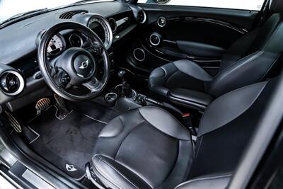 2012 MINI Cooper Hardtop S   - Photo 22 - Sylvania, OH 43560