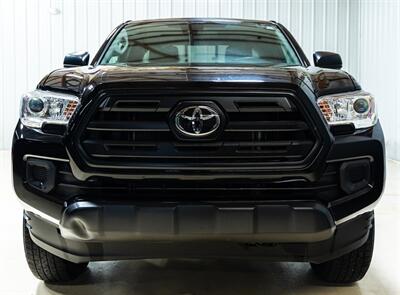 2019 Toyota Tacoma SR   - Photo 12 - Sylvania, OH 43560