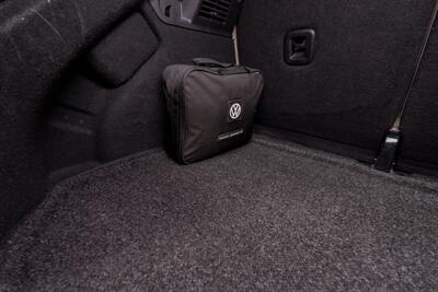 2017 Volkswagen Beetle-Classic 1.8T SE - Photo 15 - Sylvania, OH 43560